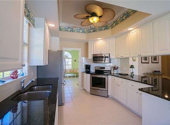 4th image of 4433 Prescott Ln