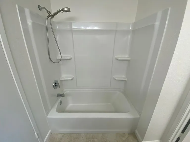 2212 Pine St — Photo 21