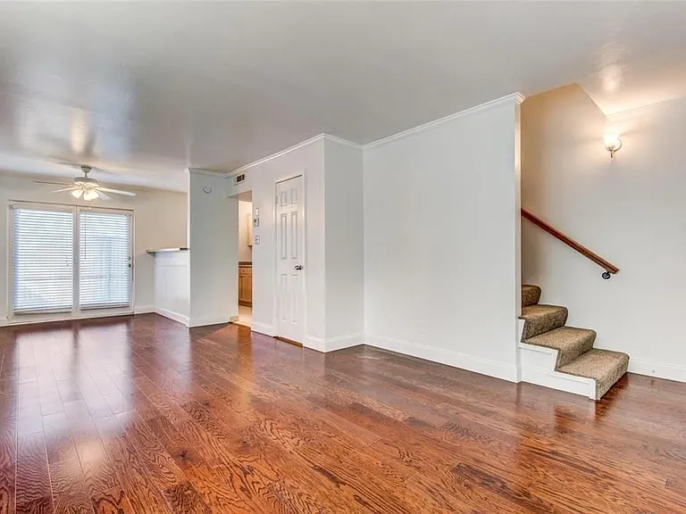 4011 Cole Ave #113 — Photo 9