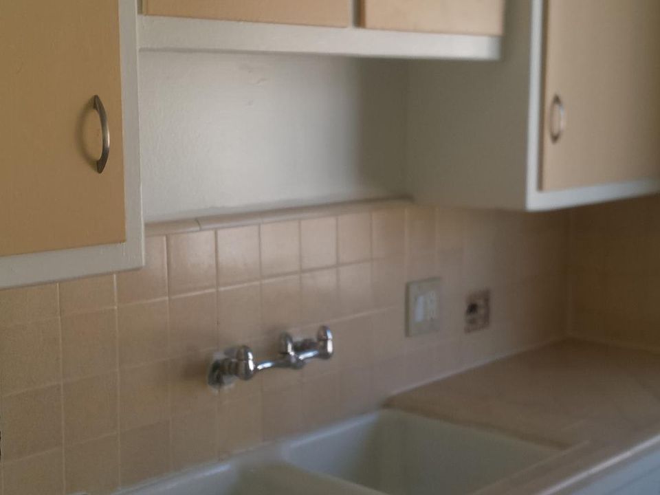 1st image of 1533 S Bedford St APT 4