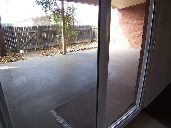 2632 Dakota St NE — Photo 4