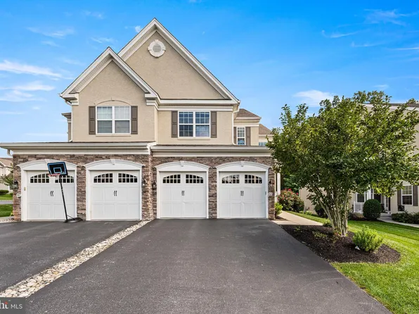 2603 Rockledge Ct, Chester Springs, PA 19425