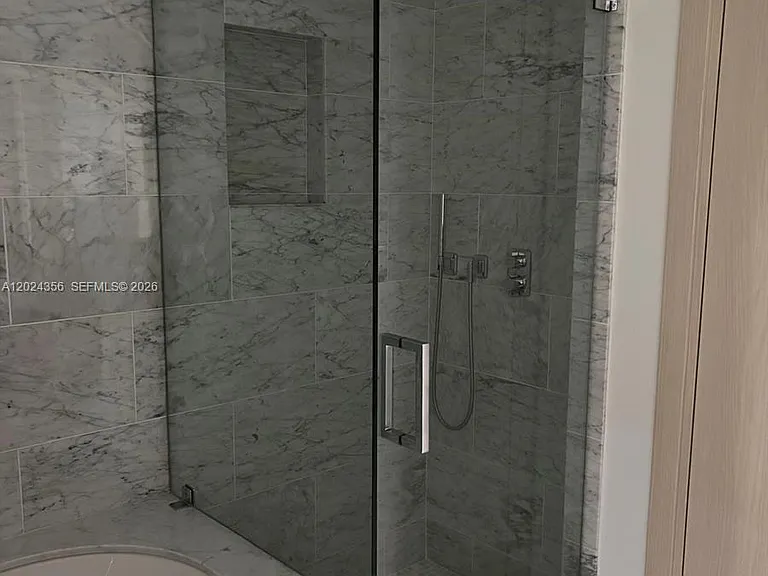 1000 Brickell Plz #2108 — Photo 40