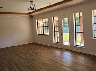 4921 Mills Rd, Denton, TX 76208