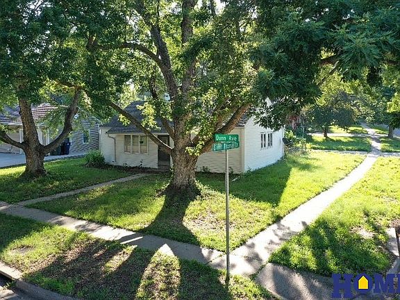 3rd image of 3830 Dunn Ave