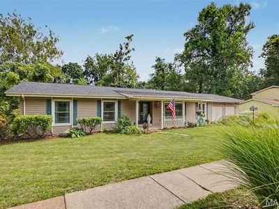 358 Ridgemeadow Dr, Chesterfield, MO, 63017