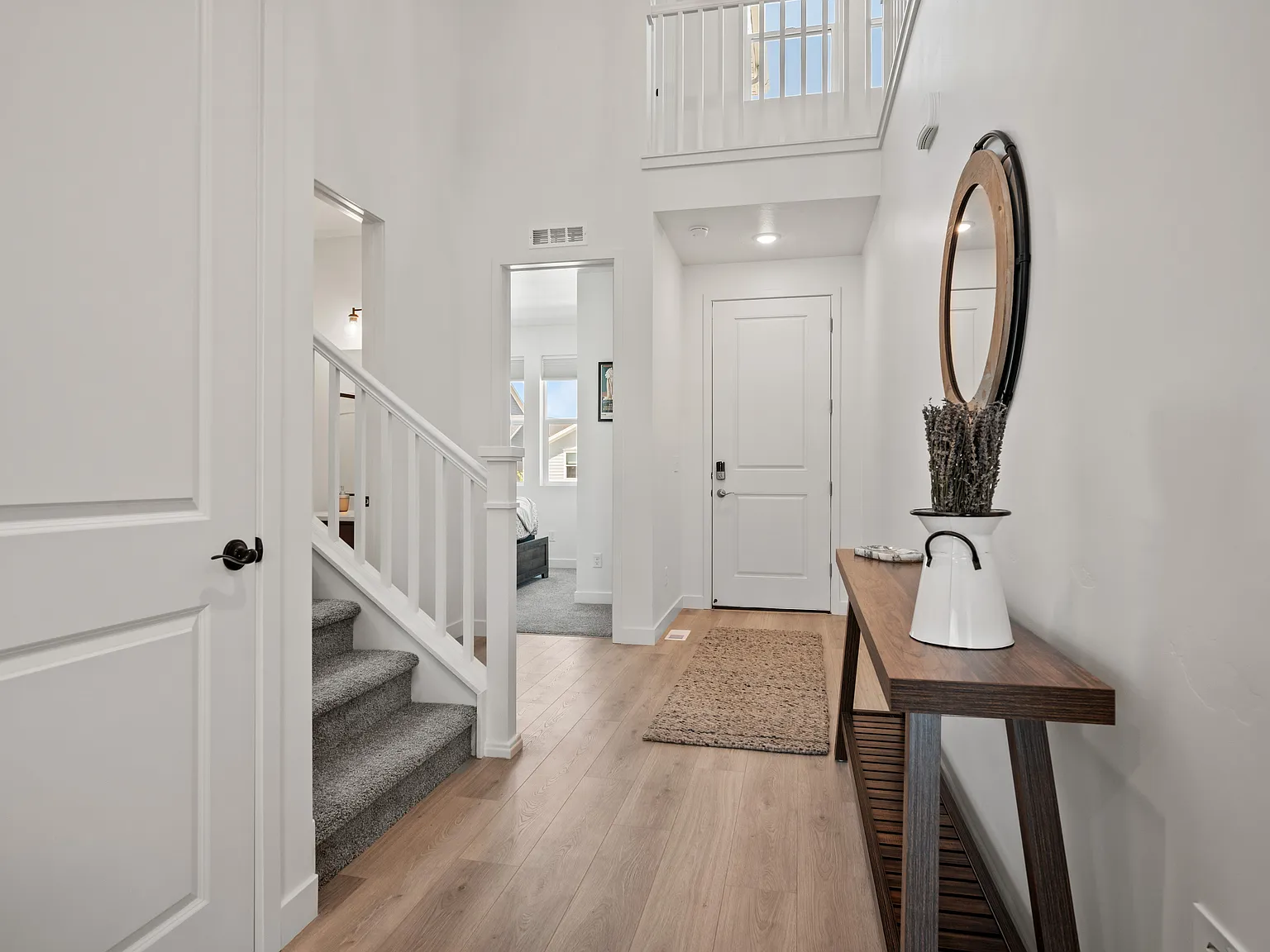 4 bed, $8,700 — Photo 3