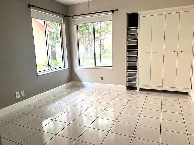 10110 NW 5th St — Photo 23
