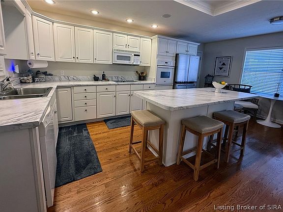 4th image of 3214 Slate Creek Court