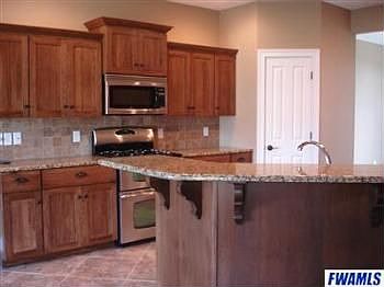 2nd image of 211 W Whispering Ln