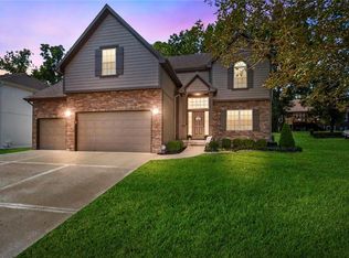 1120 Redwood Pl, Liberty, MO 64068
