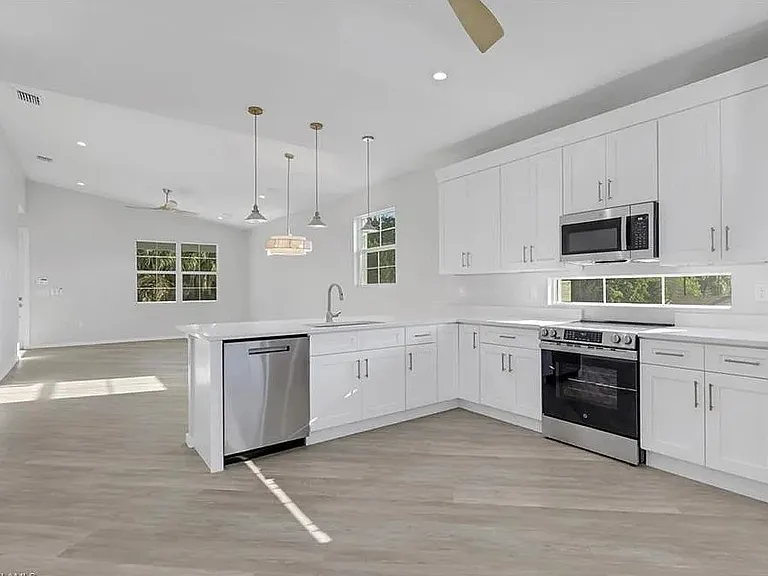 3500 Croton Rd #102 — Photo 21
