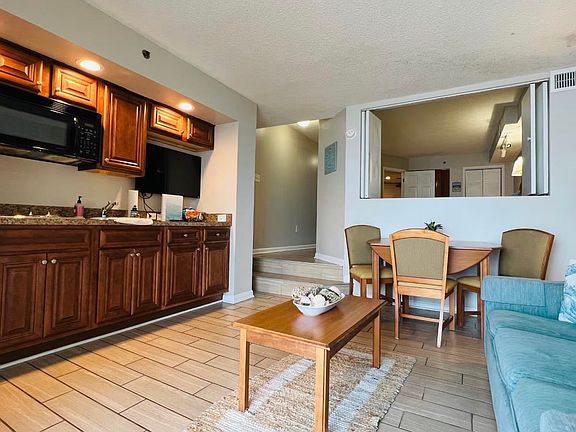 5th image of 4800 S Ocean Blvd. #622