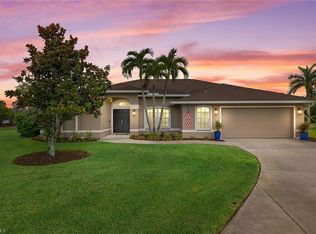 6147 Stonewood Ct, Naples, FL 34112