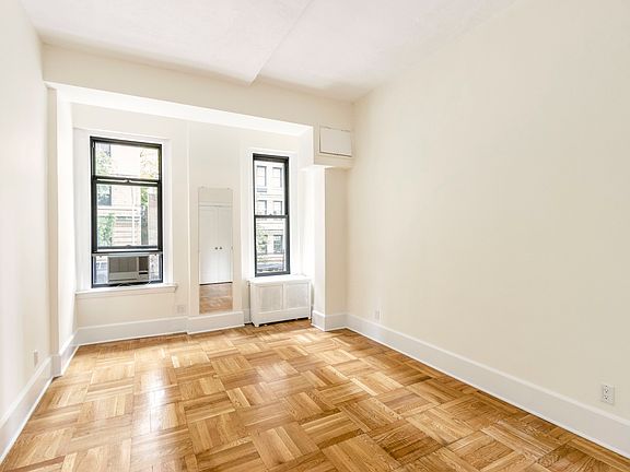 5th image of 1100 Madison Ave APT 2D