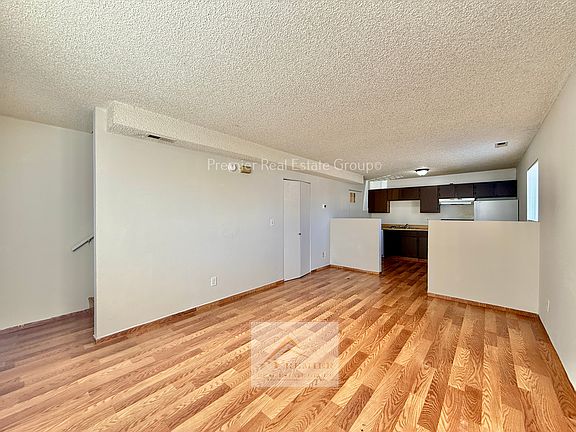5th image of 6657 Provincial Dr
