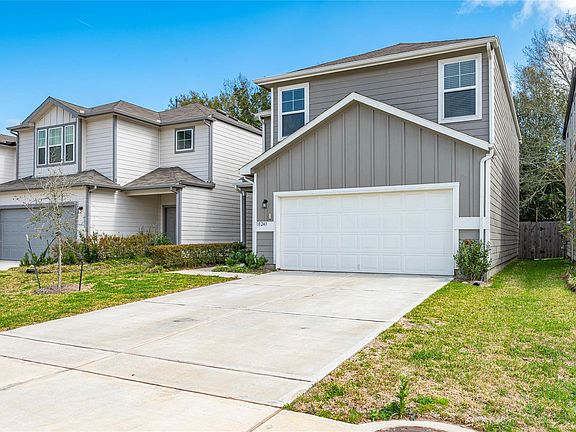 2nd image of 10243 Gates Mill Rd