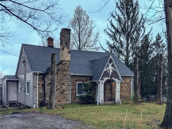 Independence Real Estate Independence Oh Homes For Sale Zillow