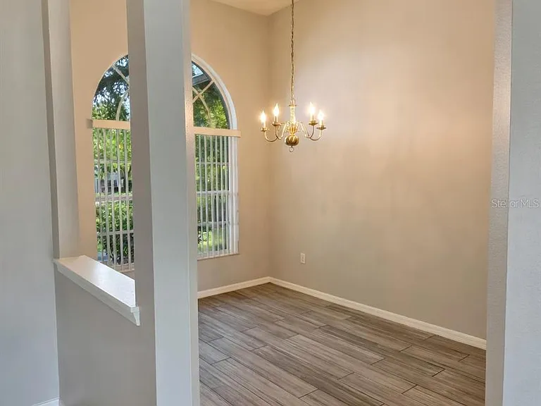 10805 Australian Pine Dr — Photo 3