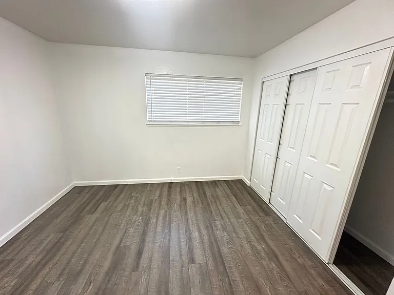 3408 68th Ave — Photo 8