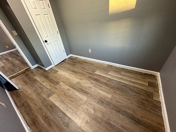 2nd image of 457 Hawthorne Ave APT 6