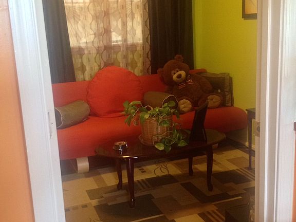 Den or 4th Bedroom