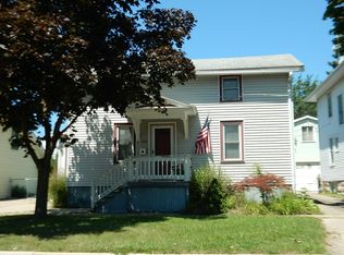 422 Scott St, Monroe, MI 48161