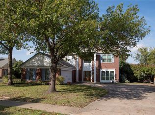 1525 Huntington Dr, Mesquite, TX 75149