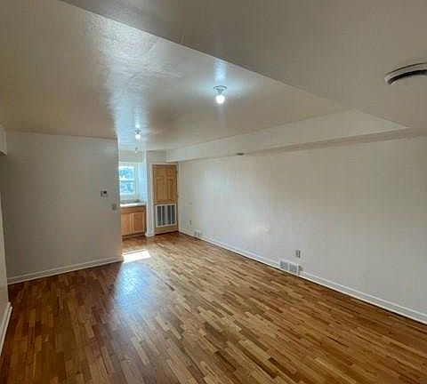 4th image of 134 Durand St APT 5