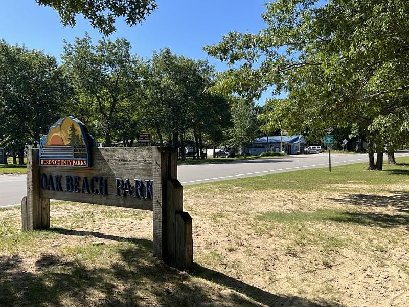 2nd image of 7006 Oak Beach Rd