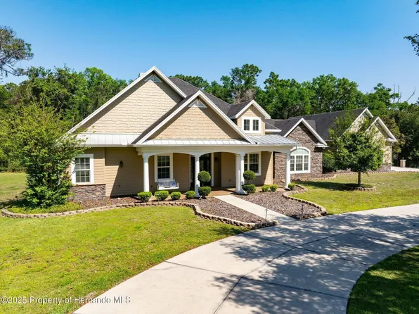 10110 Weeks Dr, Brooksville, FL 34601