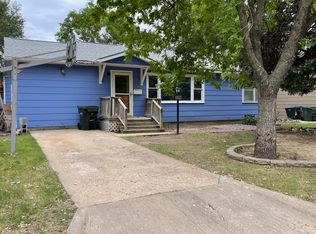 2318 Thompson Ave, Dodge City, KS 67801