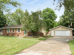 7306 Pete Ave, Jenison, MI 49428