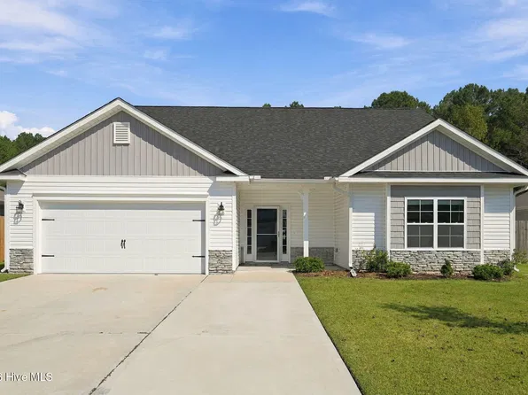 744 Greenwich Place, Richlands, NC 28574