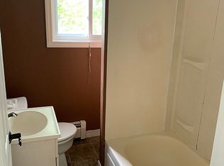 71 Vanderland Ave, East Providence, RI 02914