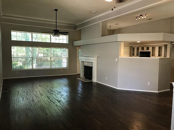 5th image of 737 Paisley Dr
