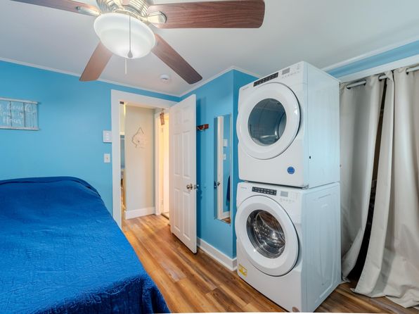 7 Perkins Avenue UNIT C, Hampton, NH 03842