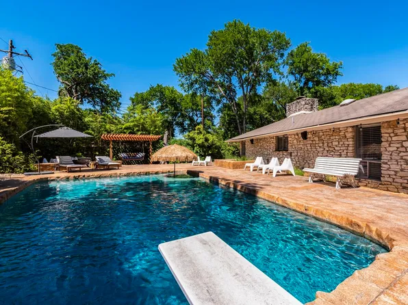 6102 Cherrylawn Cir, Austin, TX 78723