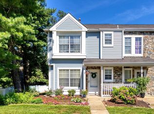 1 Tack Ct, Tinton Falls, NJ