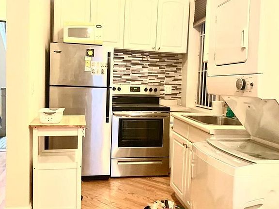 5th image of 304 W 56th St #1B