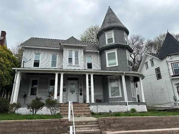 215 S Main St, Bangor, PA 18013