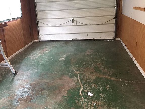 4th image of 1495 Aspen Dr