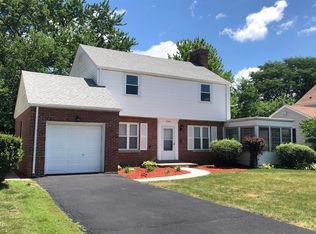 9343 Crawford Ave, Evanston, IL 60203