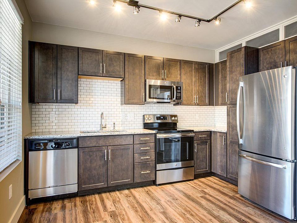 1st image of 255 E Long St APT 408