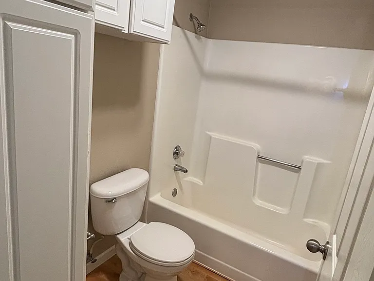 9950 SE Talbert St #3 — Photo 11