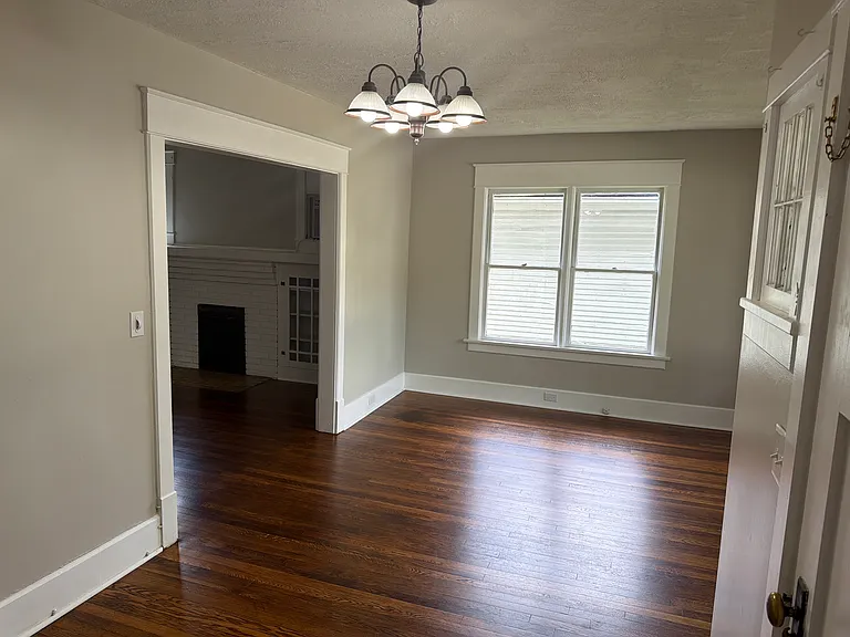 422 W Main St #1 — Photo 9