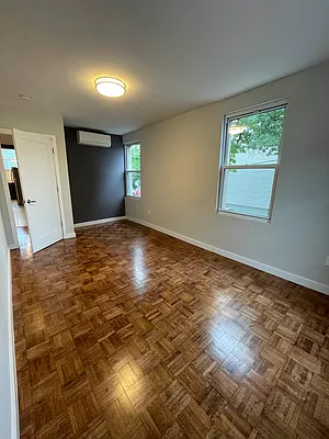 Rented by DONNA DEMKOWICZ REAL ESTATE CORP | media 14