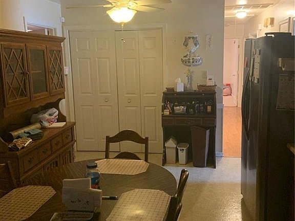 5th image of 411 Pinoak Dr