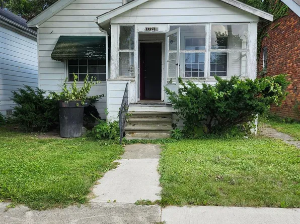 17210 Detroit St, Detroit, MI 48224