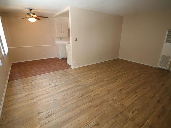 2nd image of 3112 Bagley Ave APT 3